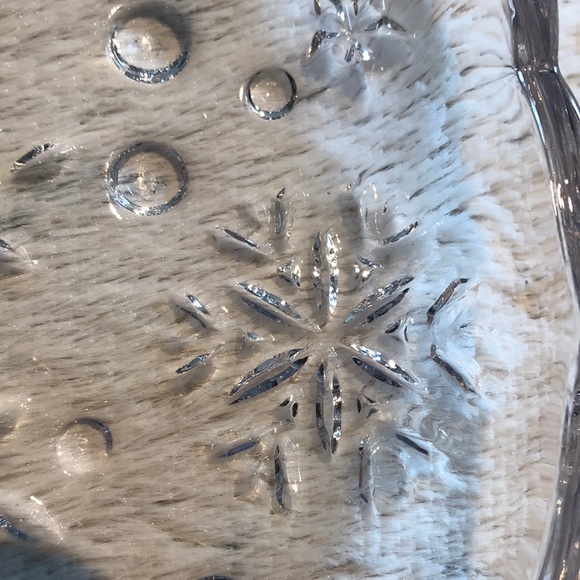 MIKASA set of 2 - SnowFlake ❄️ Dish - Picture 10 of 10